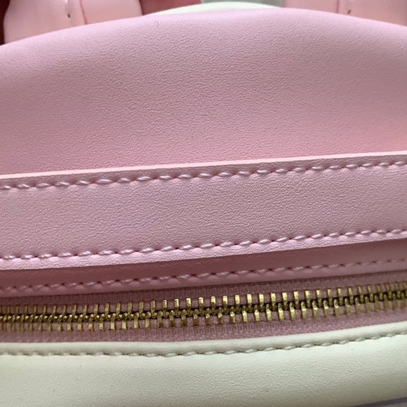 Loungefly Little Twin Stars Backpack with matching card holder - Picture 9 of 14